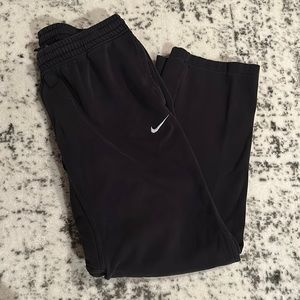 black nike sweatpants